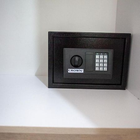 Landscape Luxury Flat Psyrri Square Apartment Athens Luaran gambar