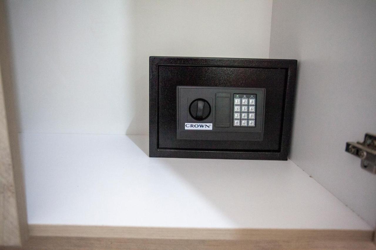 Landscape Luxury Flat Psyrri Square Apartment Athens Luaran gambar